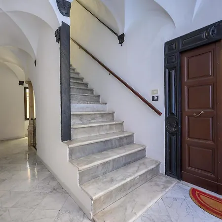 Dimora Novecento Apartmán La Spezia